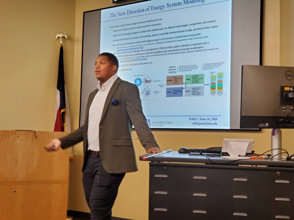Dr. Jones giving an invited talk at Prairie View A&M University, April 2024
